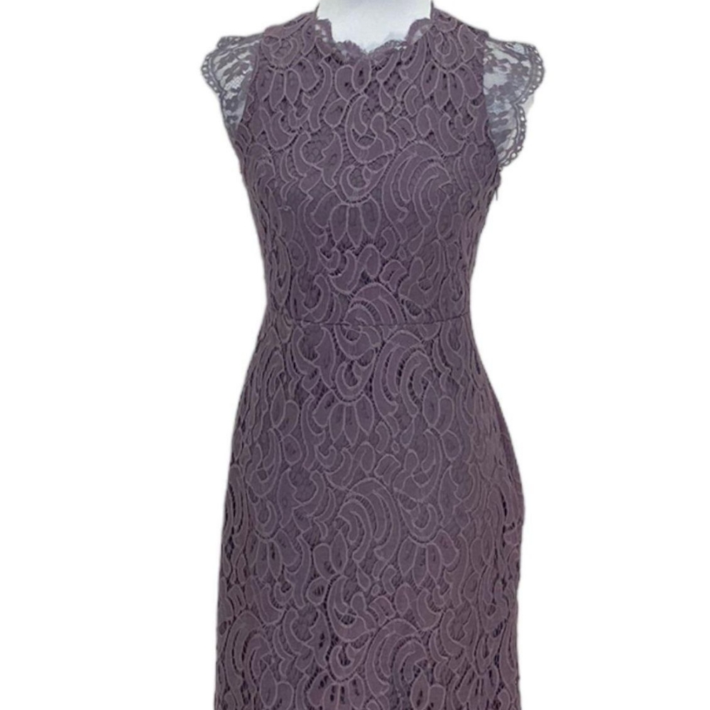 Xhilaration Lavender Lace Sheath Dress Size Large Cap Sleeve Knee Length